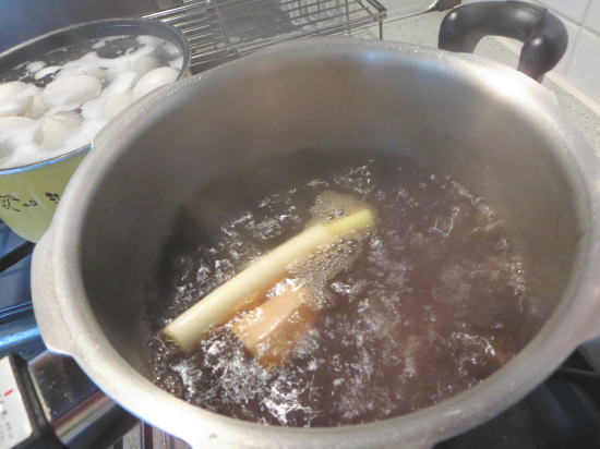 煮汁を作る