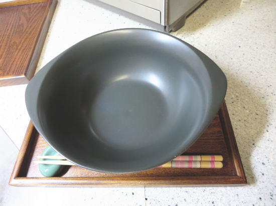 木製トレー(28cm×18.5cm)に風味アツアツ鉢