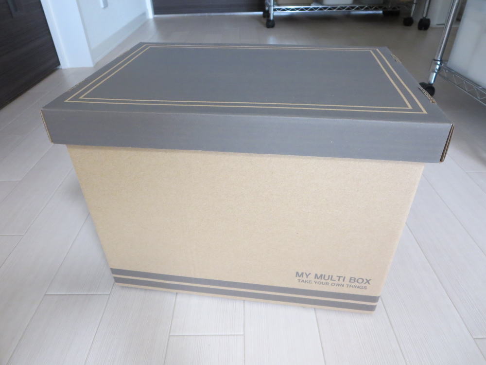 ダイソーの紙製収納BOX(A4サイズ34×24×26cm)