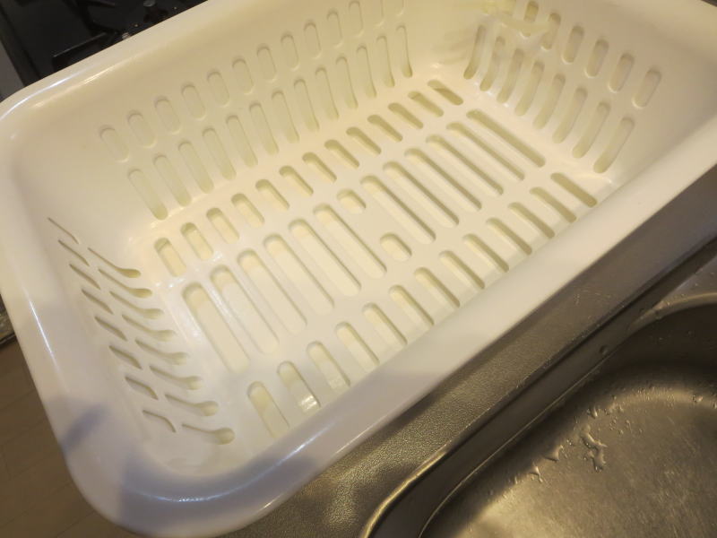 食器水切りカゴにカトラリー水切りがないので…