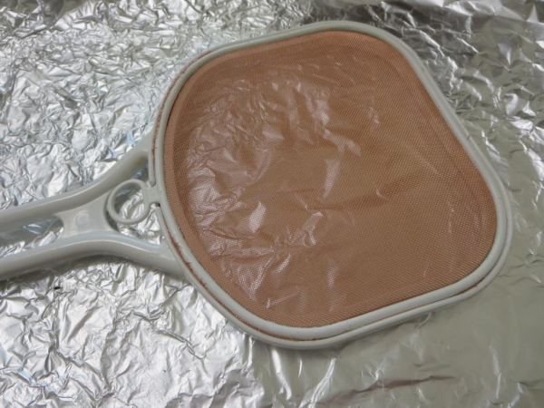 カットした銅金網40メッシュを純銅バスネットの枠にはめ込んで完成