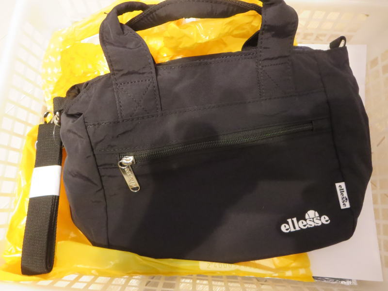 ellesse ナイロン2WAYトート